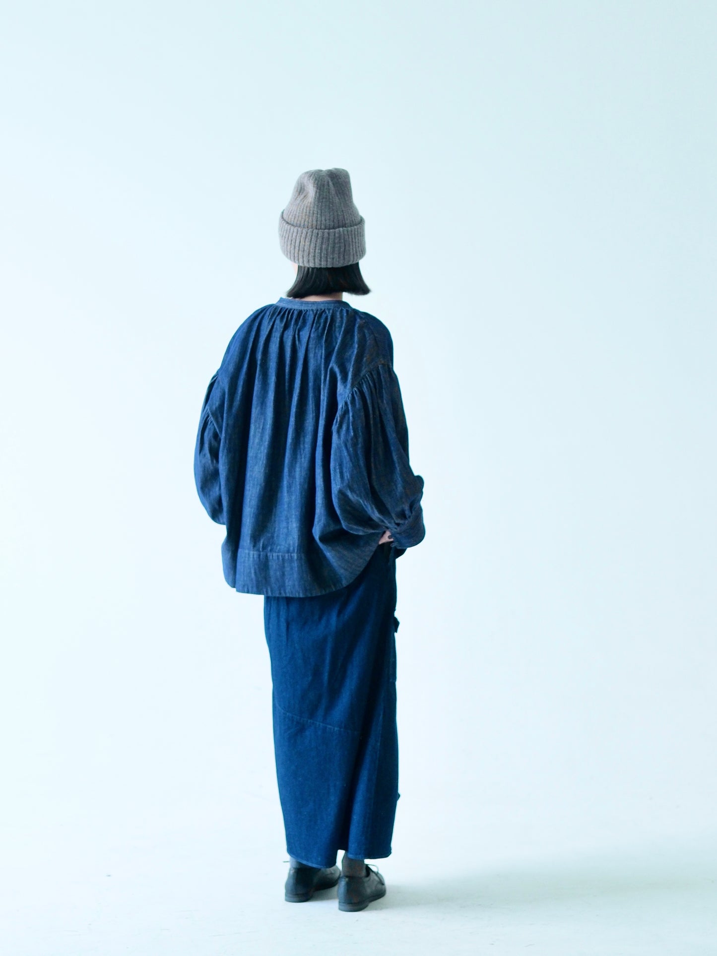 Heavy Cotton Indigo Gathered Blouse – Made in Japan