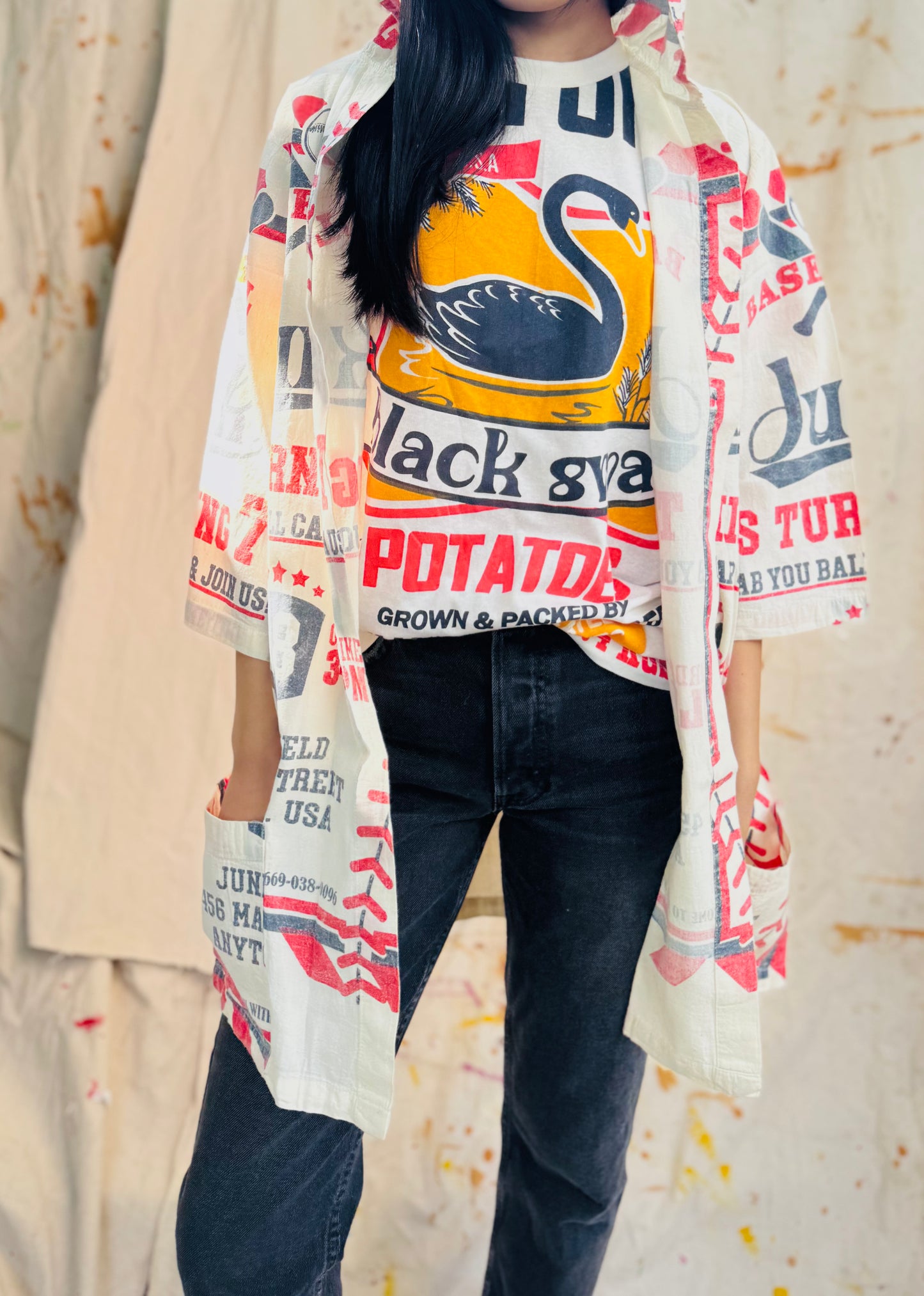 Black Swan Vintage Graphic Tee – Retro Potato Brand Print