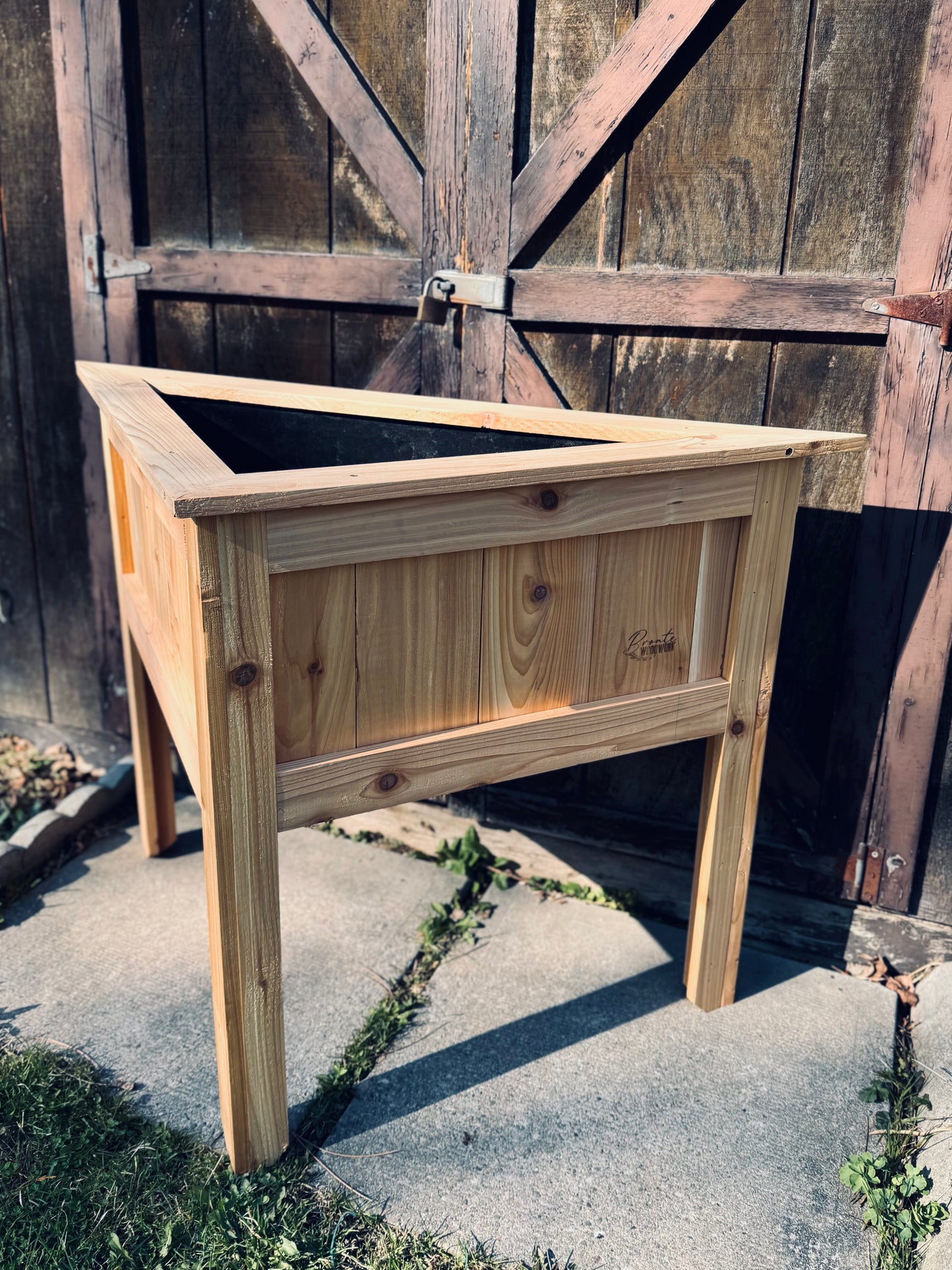 Custom Cedar Triangle Planter – Perfect Corner Fit (Starting at $280)