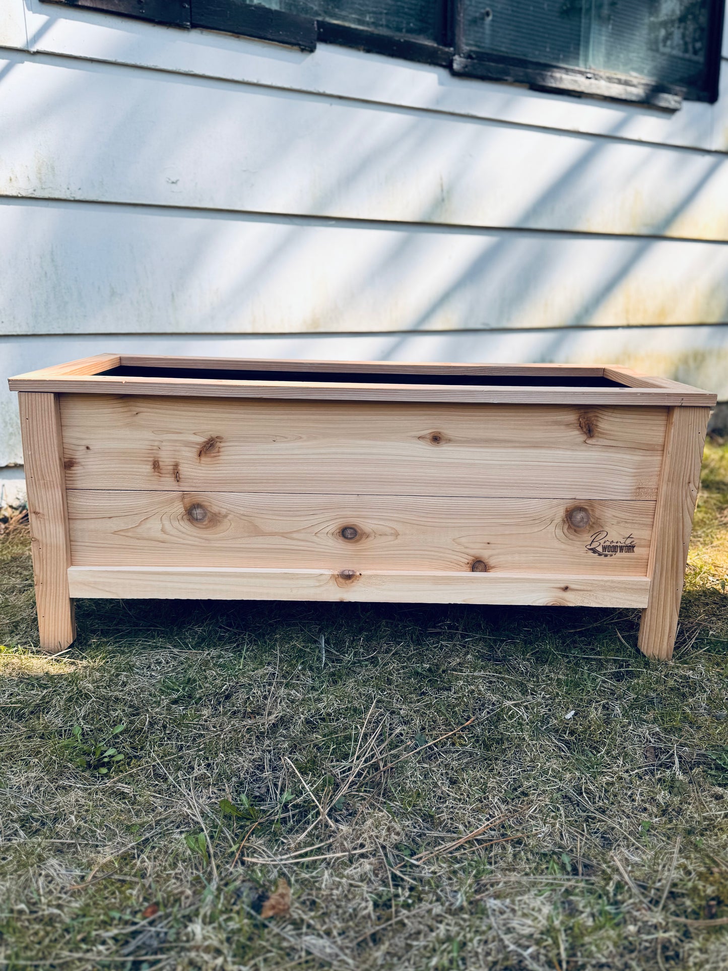 🔥 The Ancaster – Our Most Popular Planter!🪴