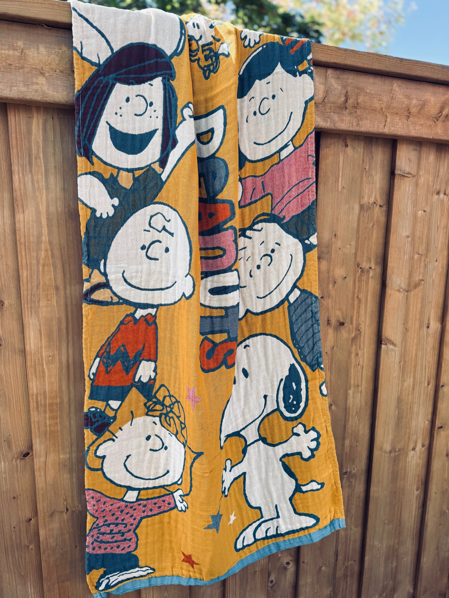 100% Cotton Woven Towel – Peanuts Play Series (80×160 cm)