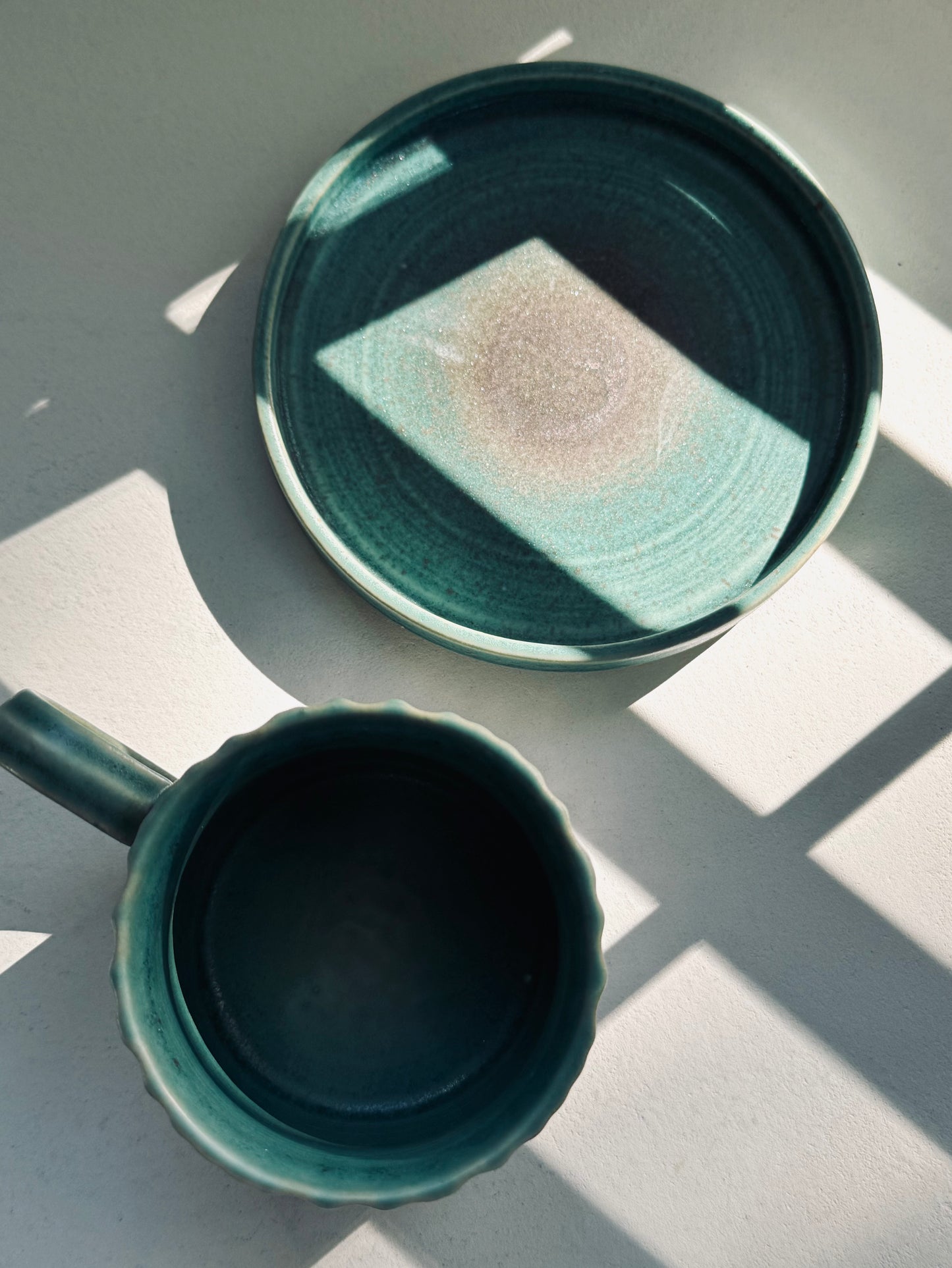 Green Ribbed Ceramic Cup & Saucer Set – 230ml