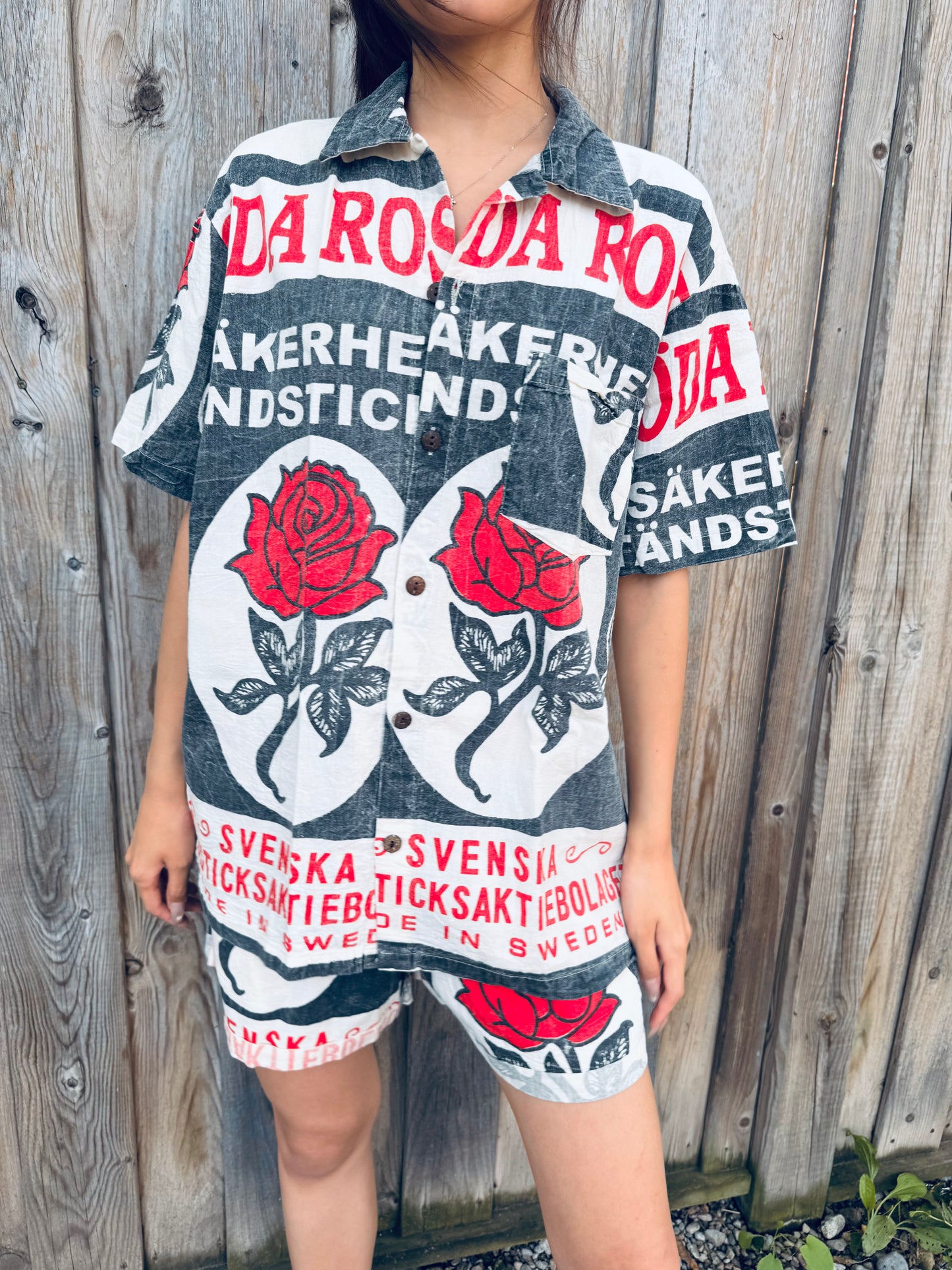 Red Rose Matchbox Print Button-Up Shirt