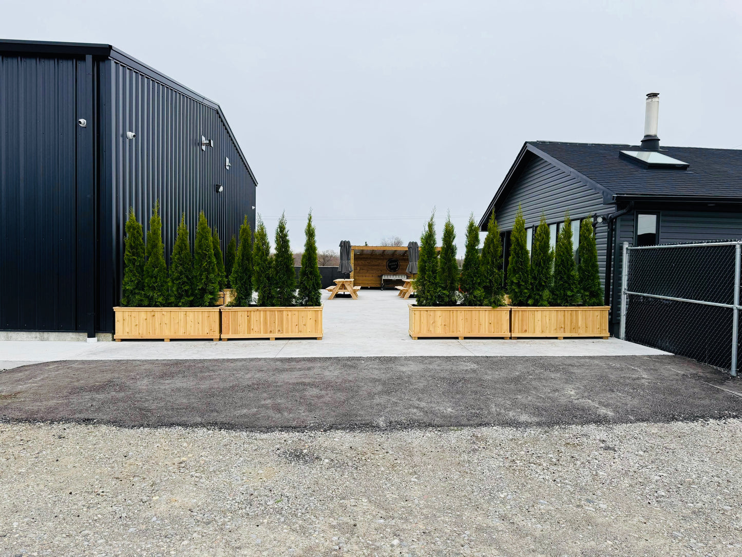 Cadillac Series – Premium Cedar Ground Planters