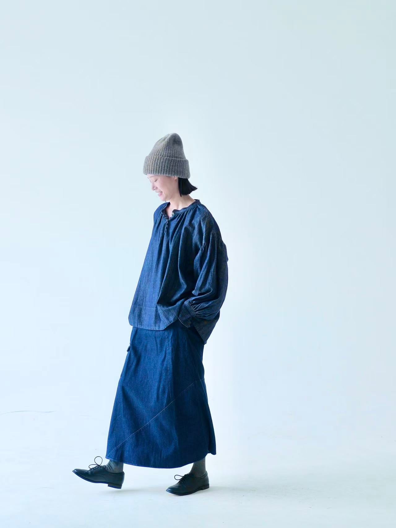 Classic Indigo Cotton Denim Skirt with Side Pocket