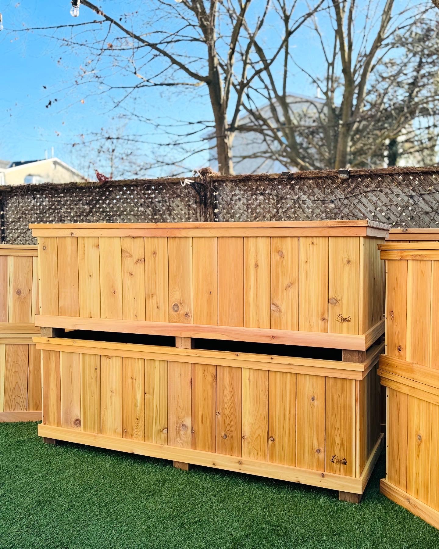 Cadillac Series – Premium Cedar Ground Planters