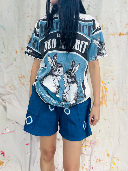Duo Rabbit Vintage Graphic Tee – Blue Rice Sack Print