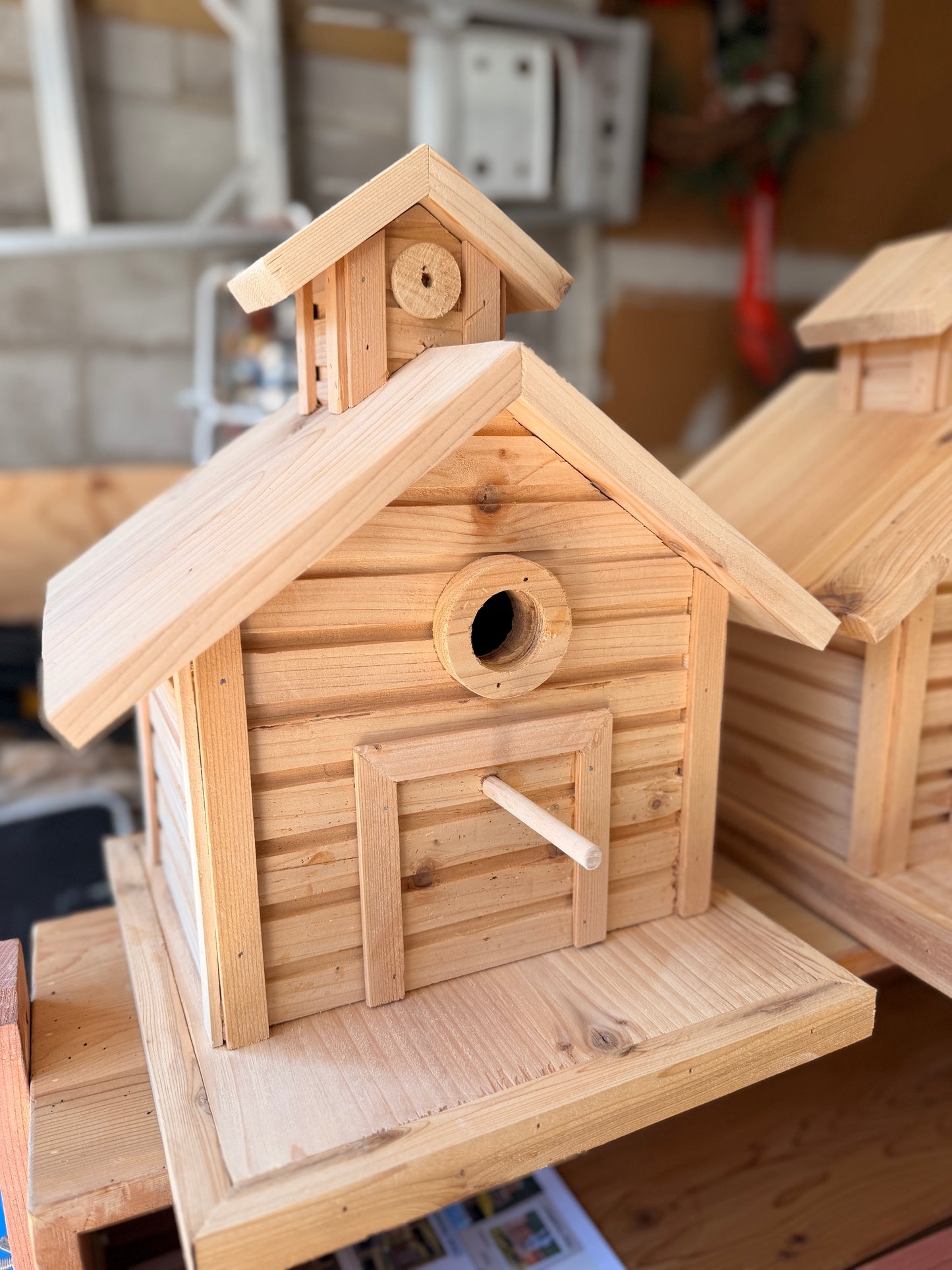 Cedar Birdhouse – Handcrafted Outdoor Nesting House | Made in Oakville 🇨🇦