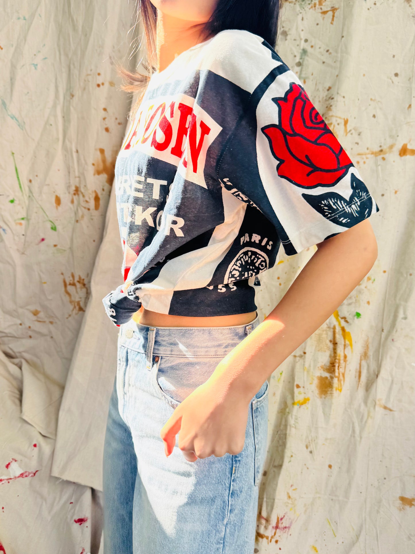 Söda Rosor Vintage Graphic Tee – Red Rose Label Edition