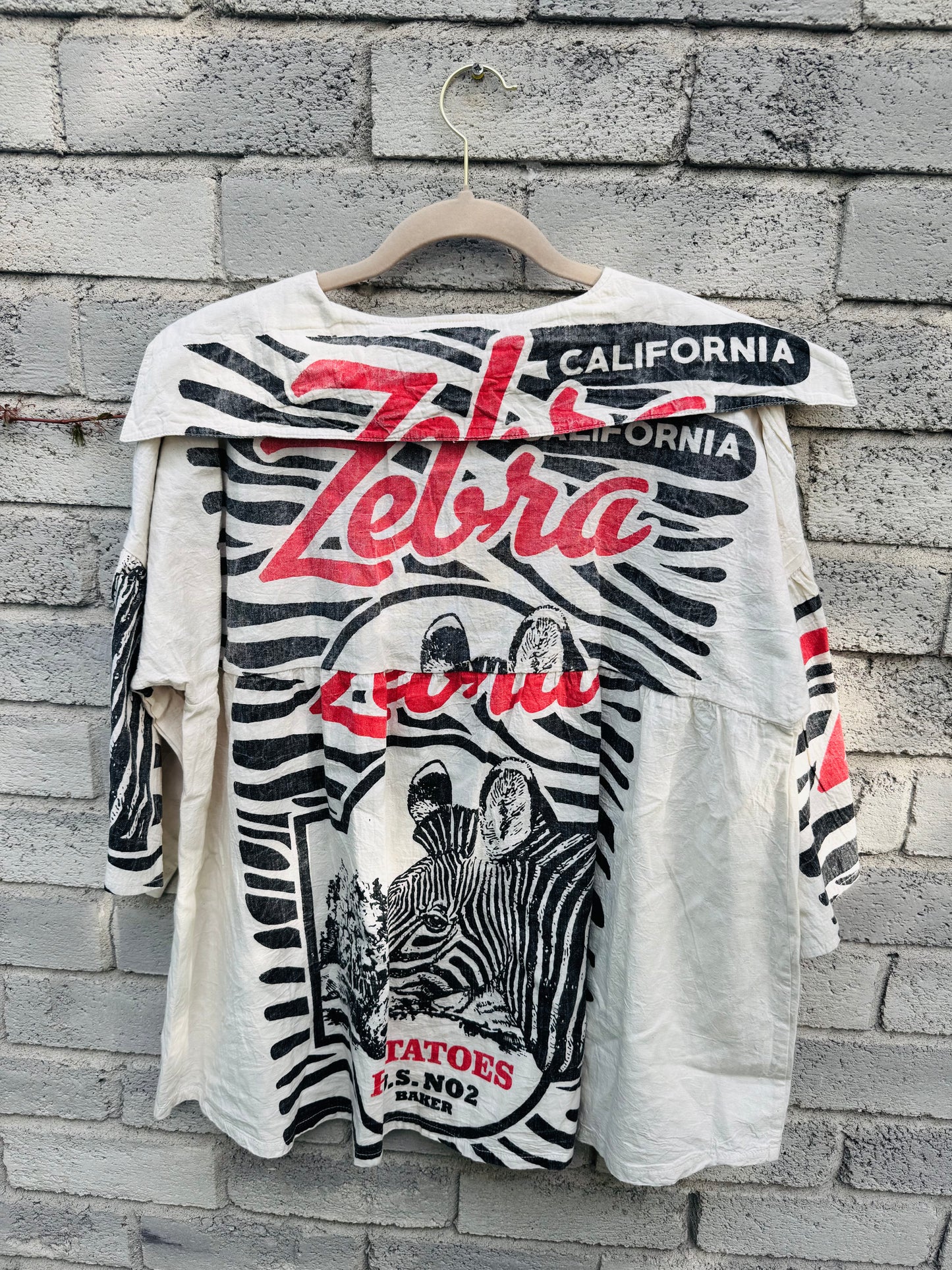 Vintage Sailor Collar Graphic Top – Retro Farm Label Collection