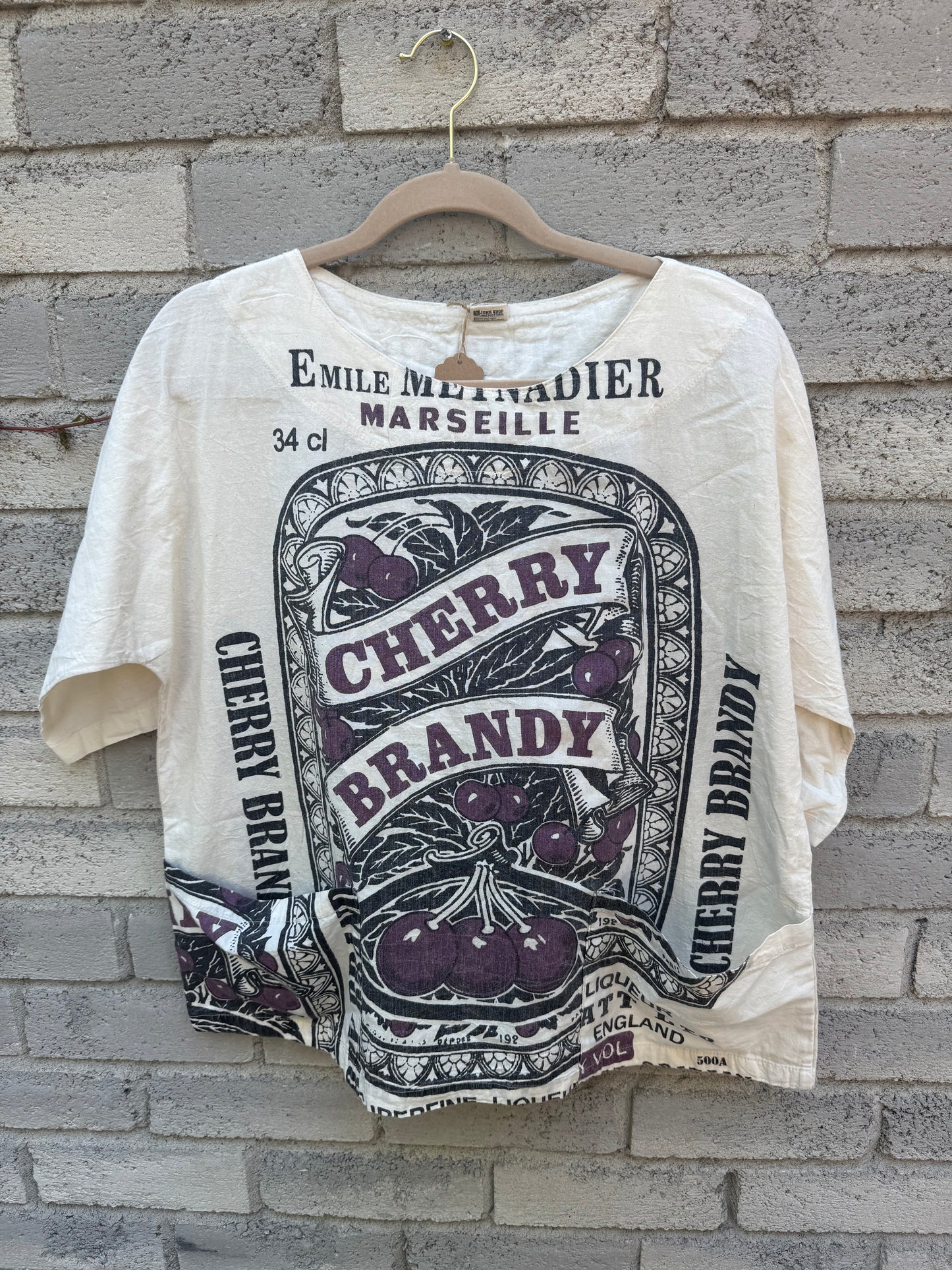 Vintage Retro Graphic Top – Limited Edition
