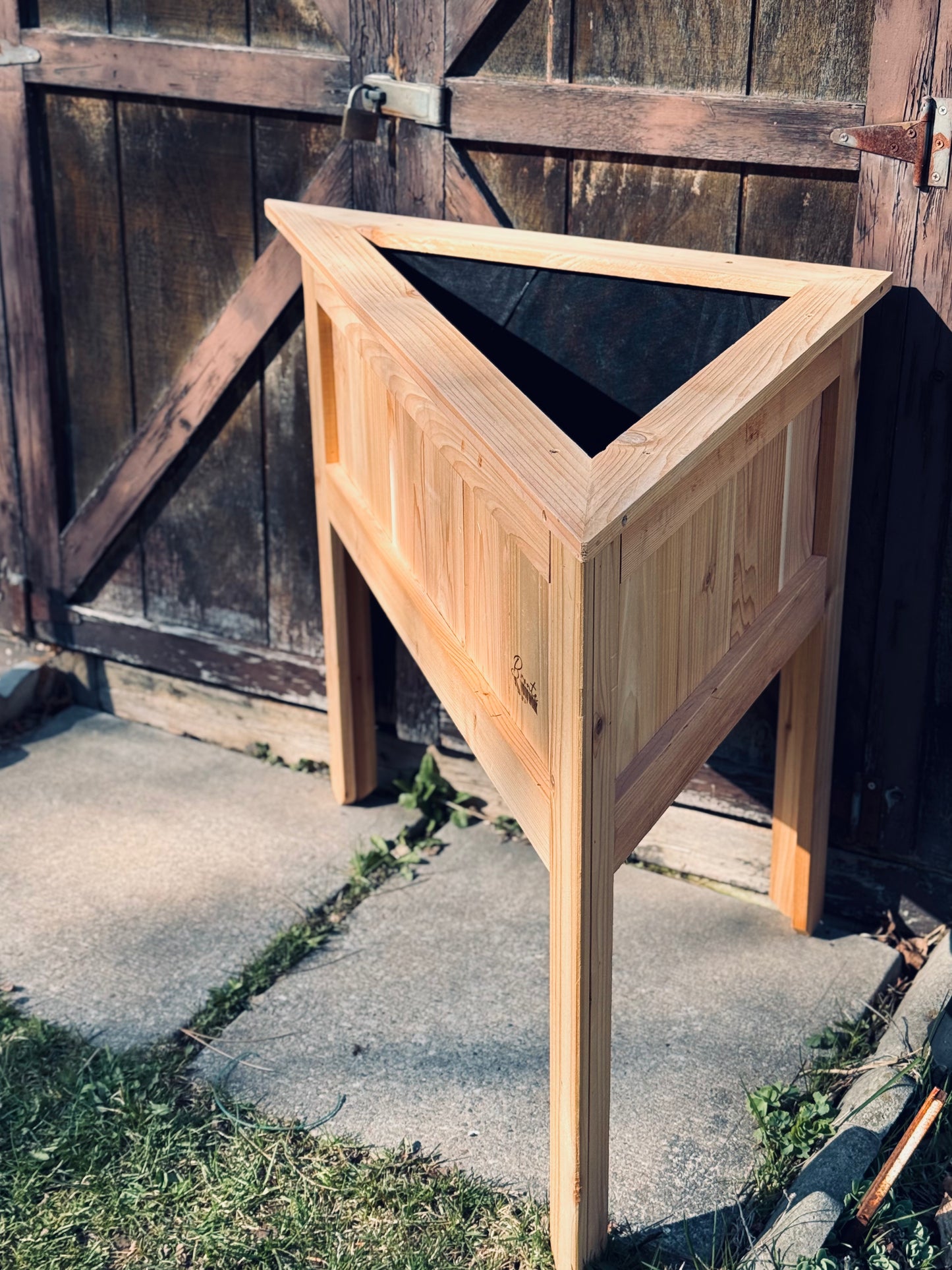 Custom Cedar Triangle Planter – Perfect Corner Fit (Starting at $280)