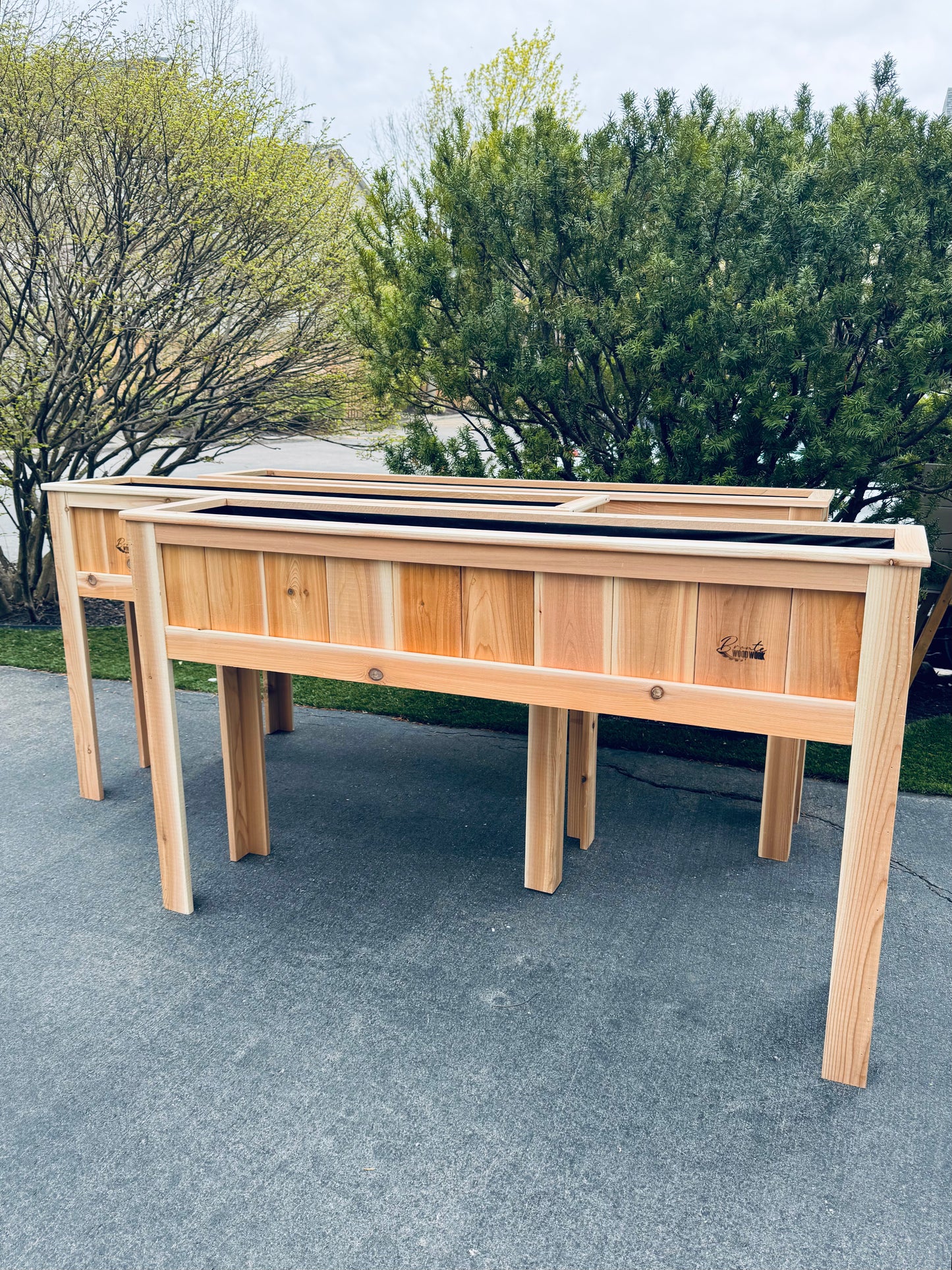 Niagara Series – Made to Measure Cedar Planter(Starting at $200) for custom sizes