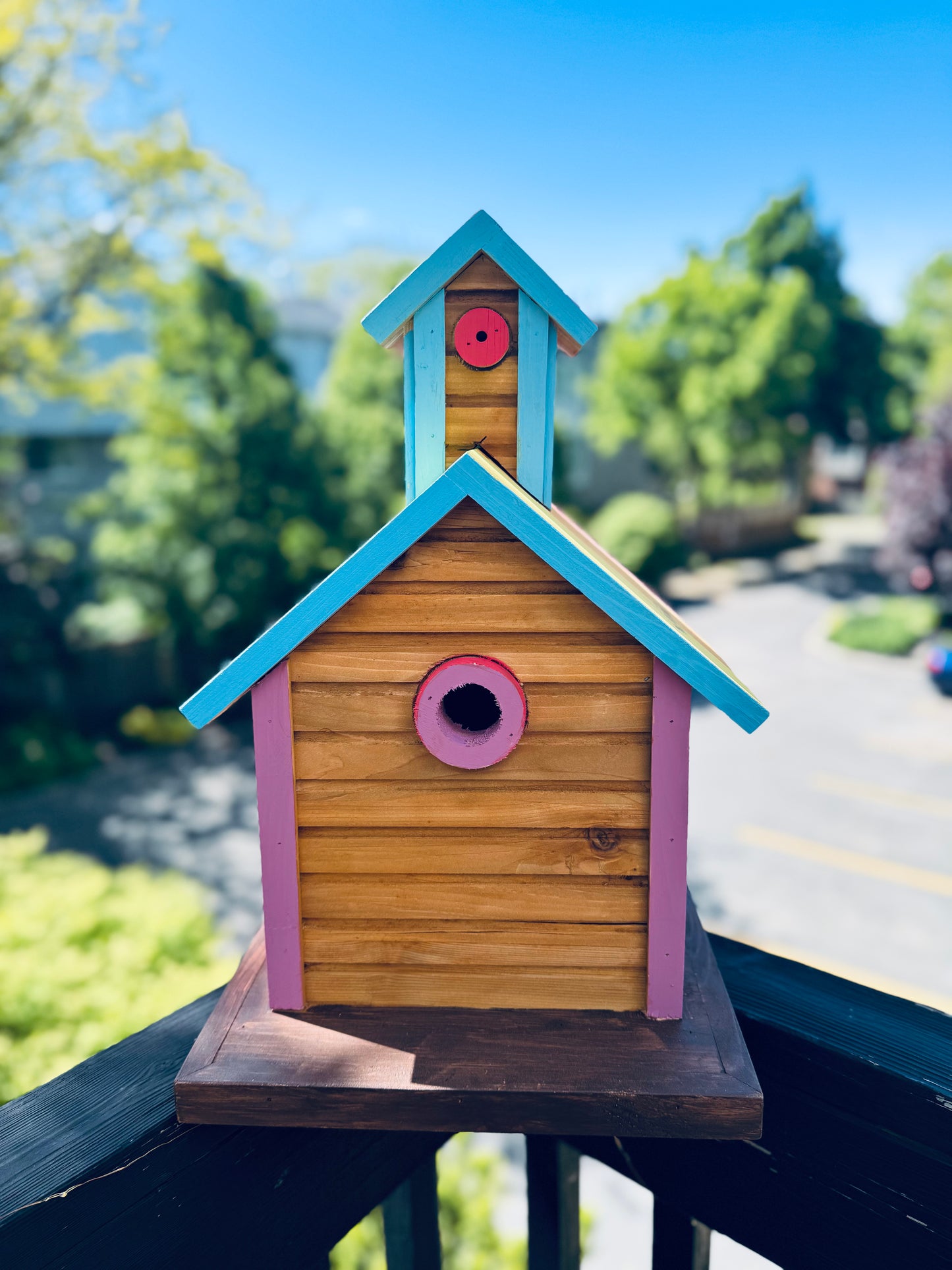 Cedar Birdhouse – Handcrafted Outdoor Nesting House | Made in Oakville 🇨🇦
