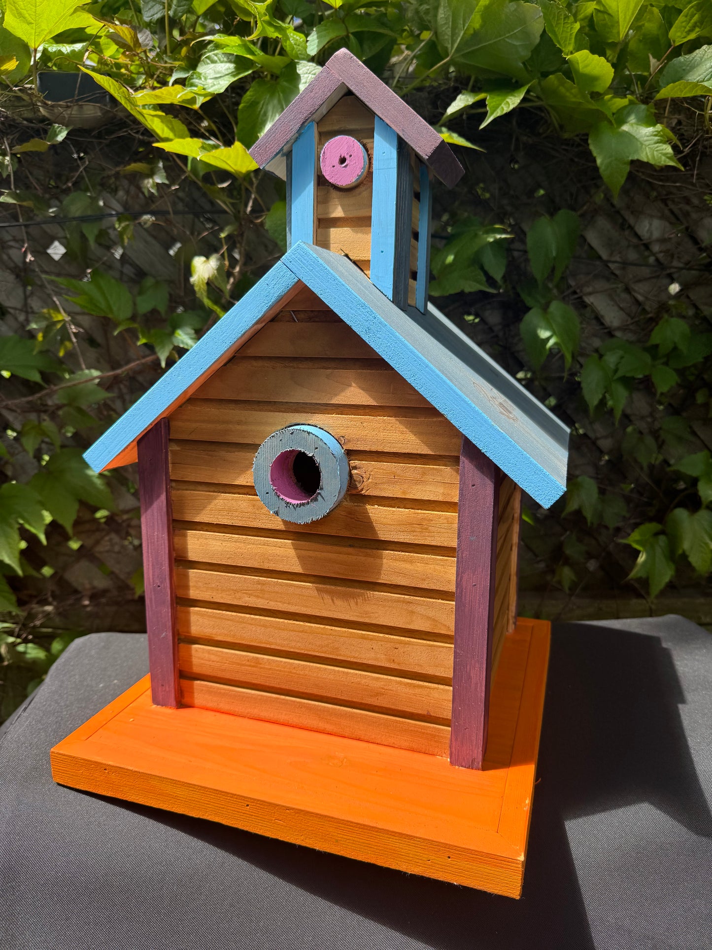 Cedar Birdhouse – Handcrafted Outdoor Nesting House | Made in Oakville 🇨🇦