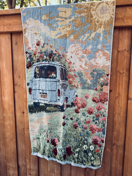 100% Cotton Woven Towel – Vintage Van Scenic Series (80×160 cm)