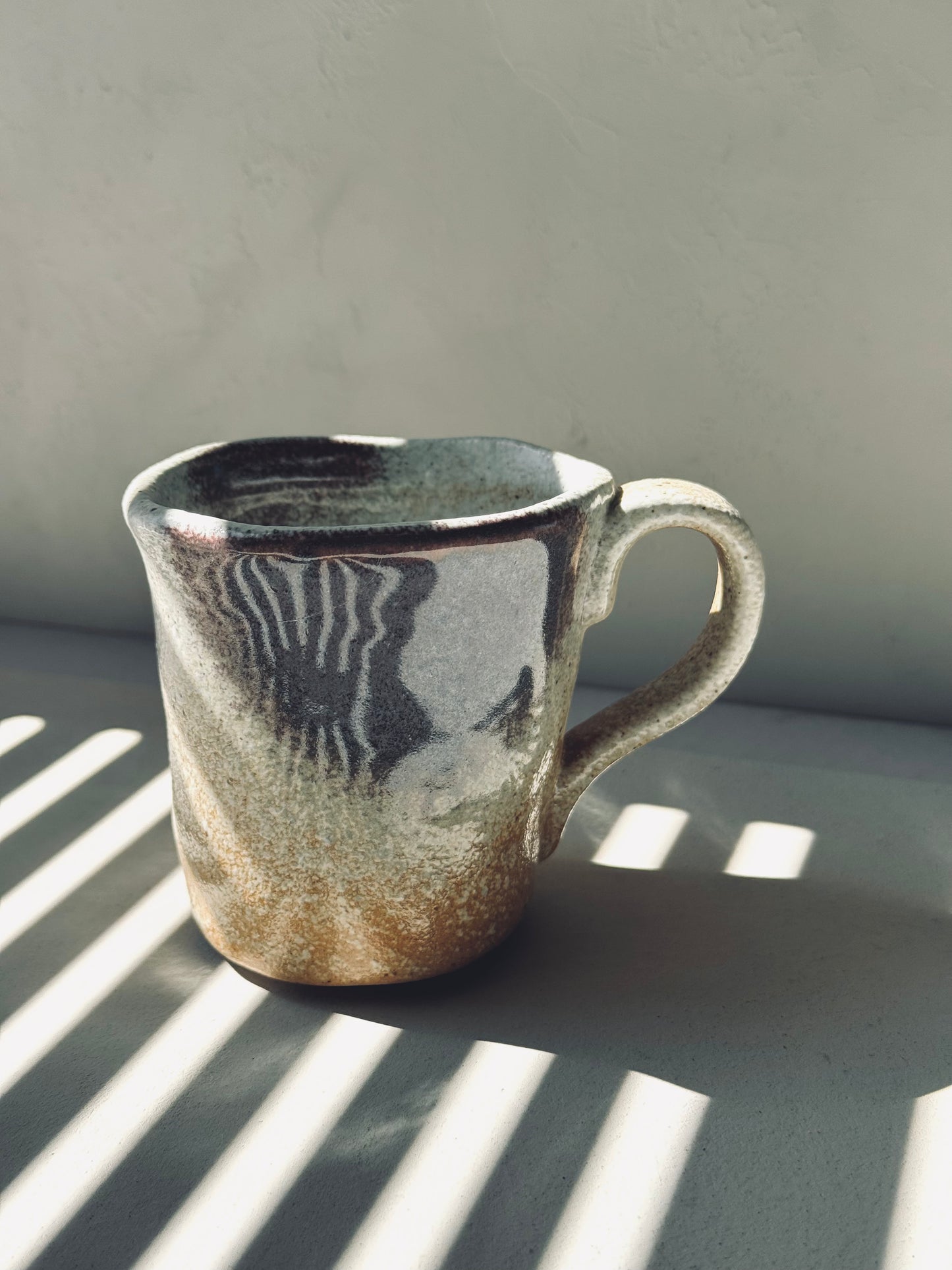 Rustic Stoneware Mug – Coarse Pottery (230ml)