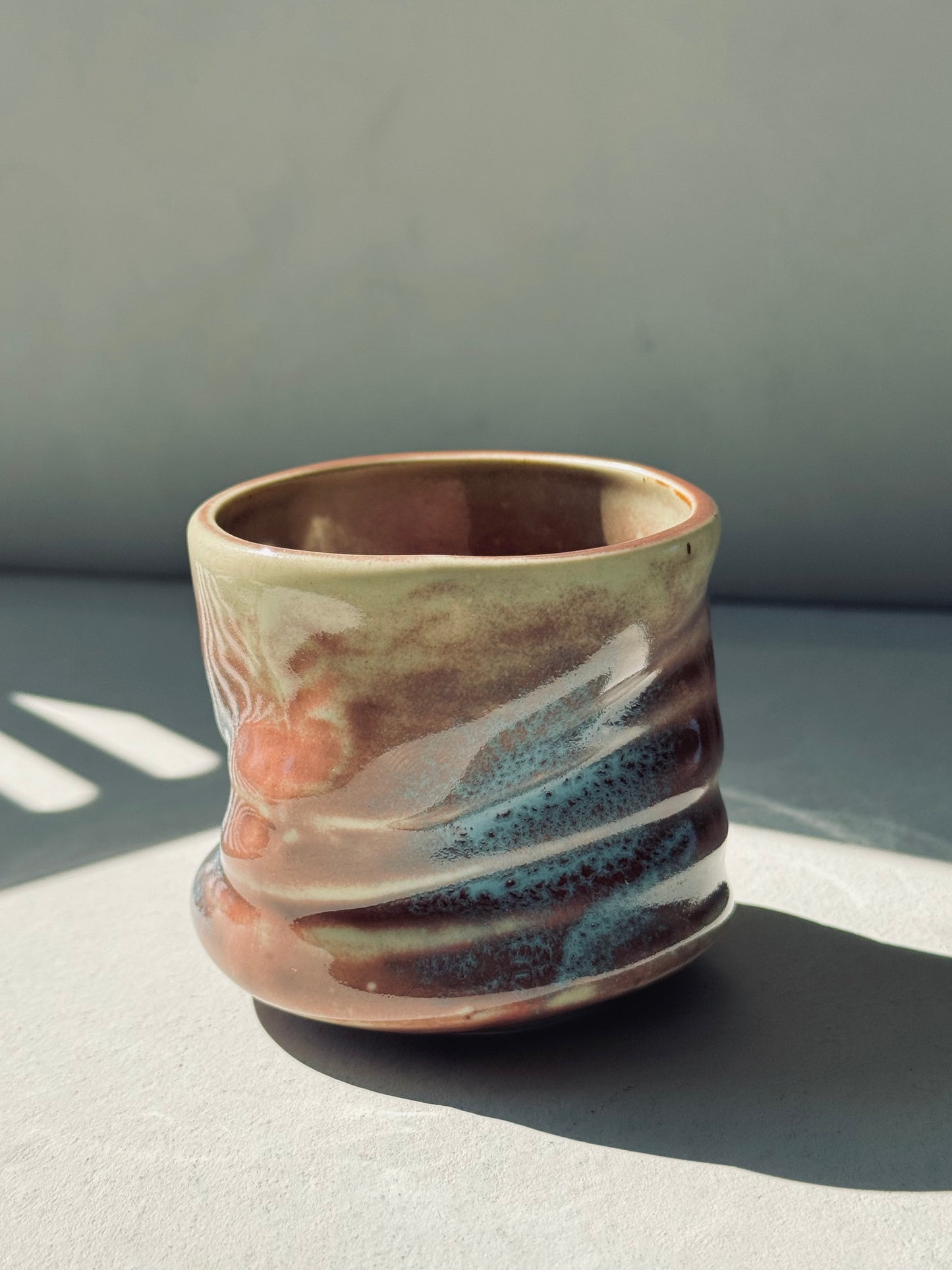 Rustic Wavy Stoneware Cup – Red-Brown & Blue Glaze (230ml)