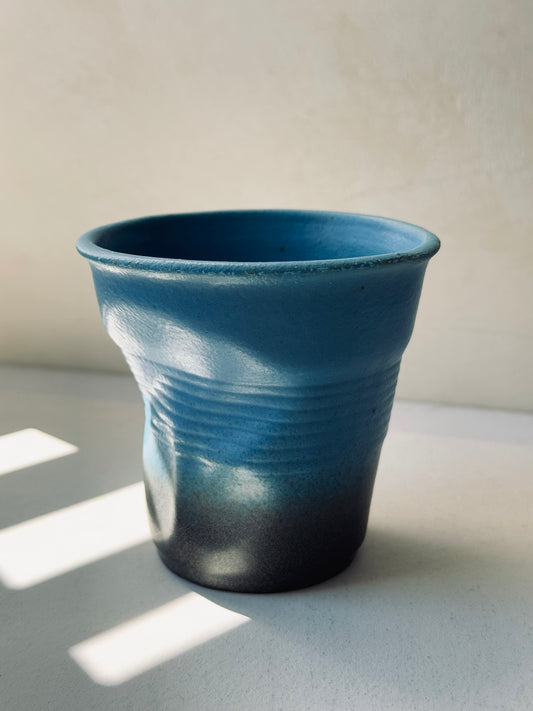 Rustic Gradient Stoneware Tumbler – Blue & Black (220ml)