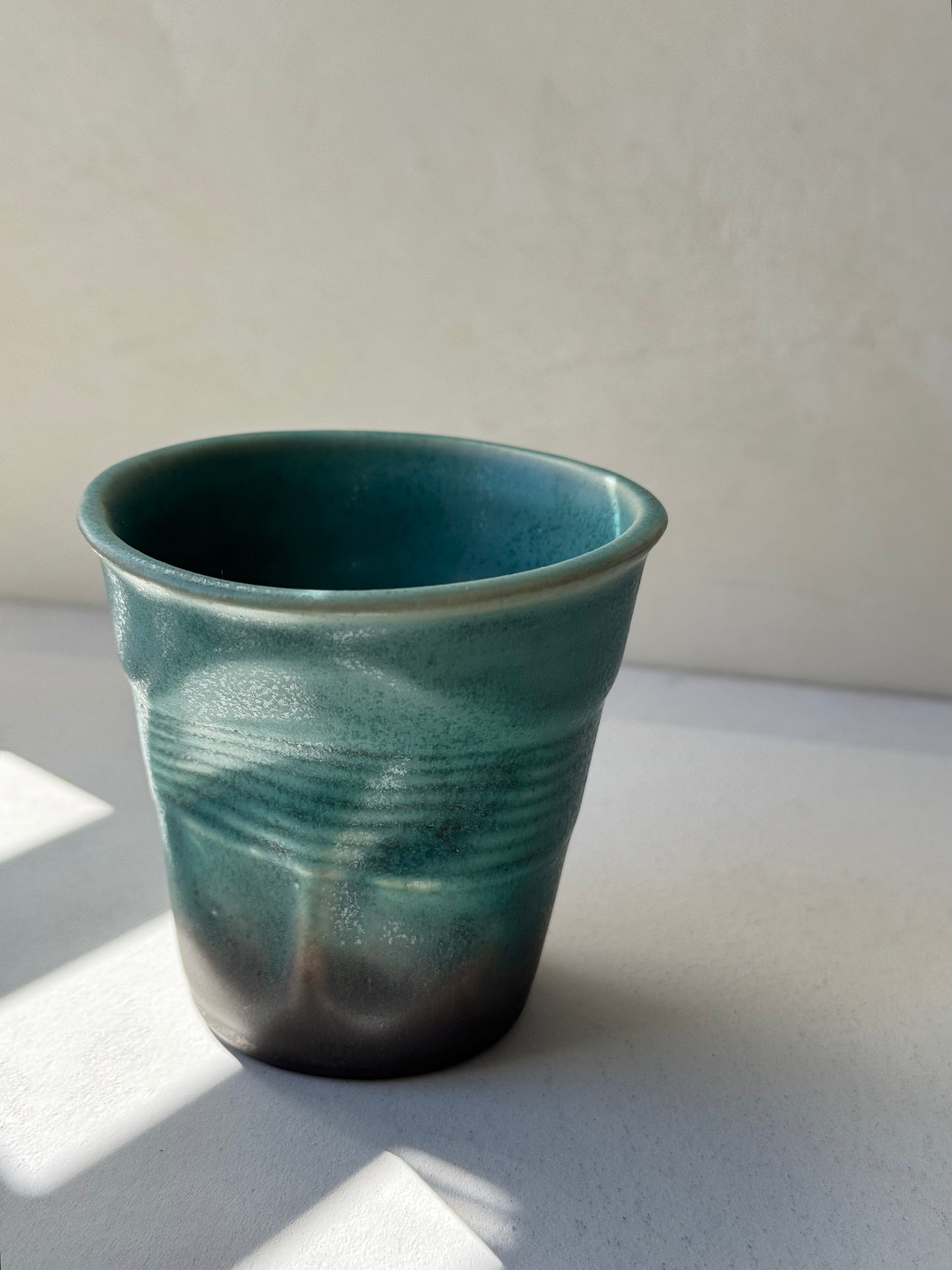 Rustic Gradient Stoneware Tumbler – Teal Green & Black (220ml)