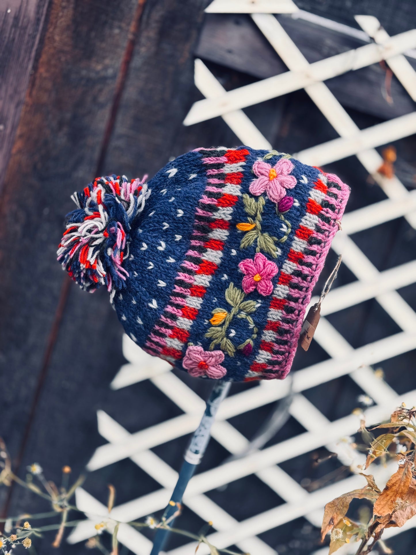 ❄️ Handmade Floral Wool Knit Hat