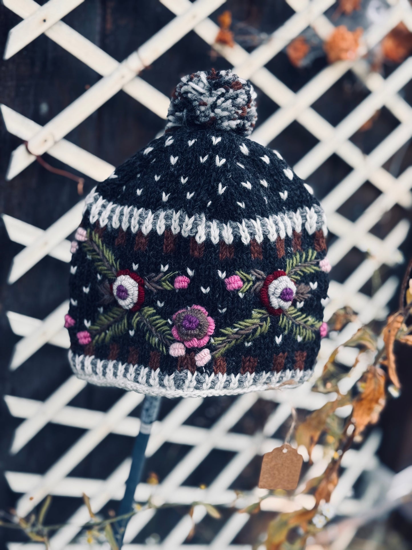 ❄️ Handmade Floral Wool Knit Hat