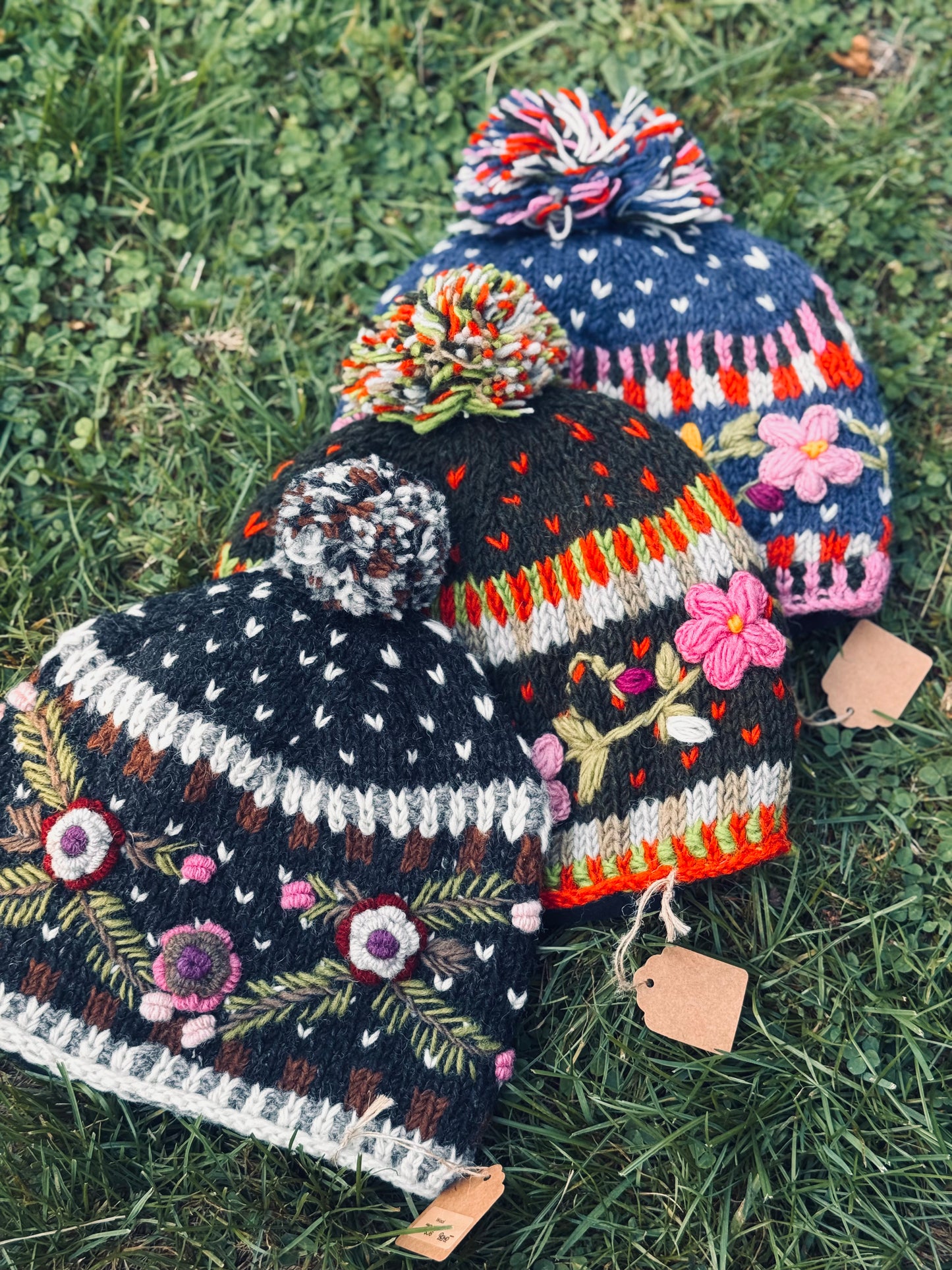 ❄️ Handmade Floral Wool Knit Hat