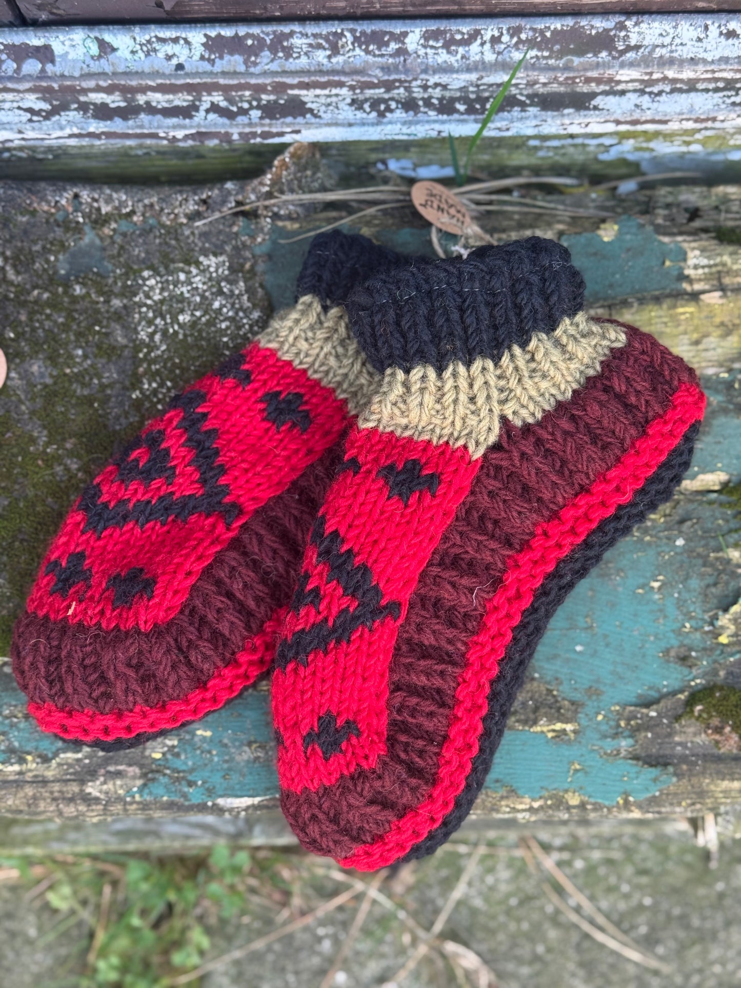 Handmade Wool Slippers – Autumn Nights Edition