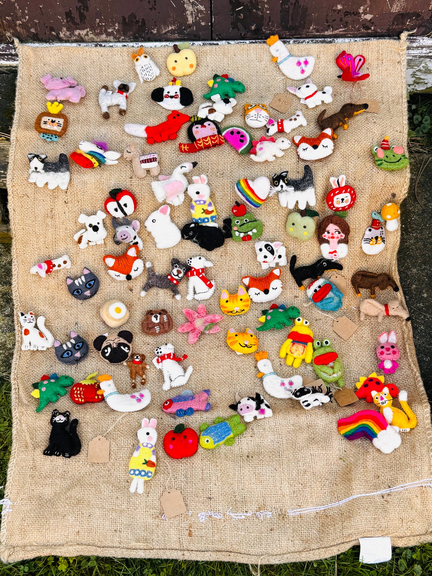 🧷 Handmade Felt Brooch Collection – Assorted Designs