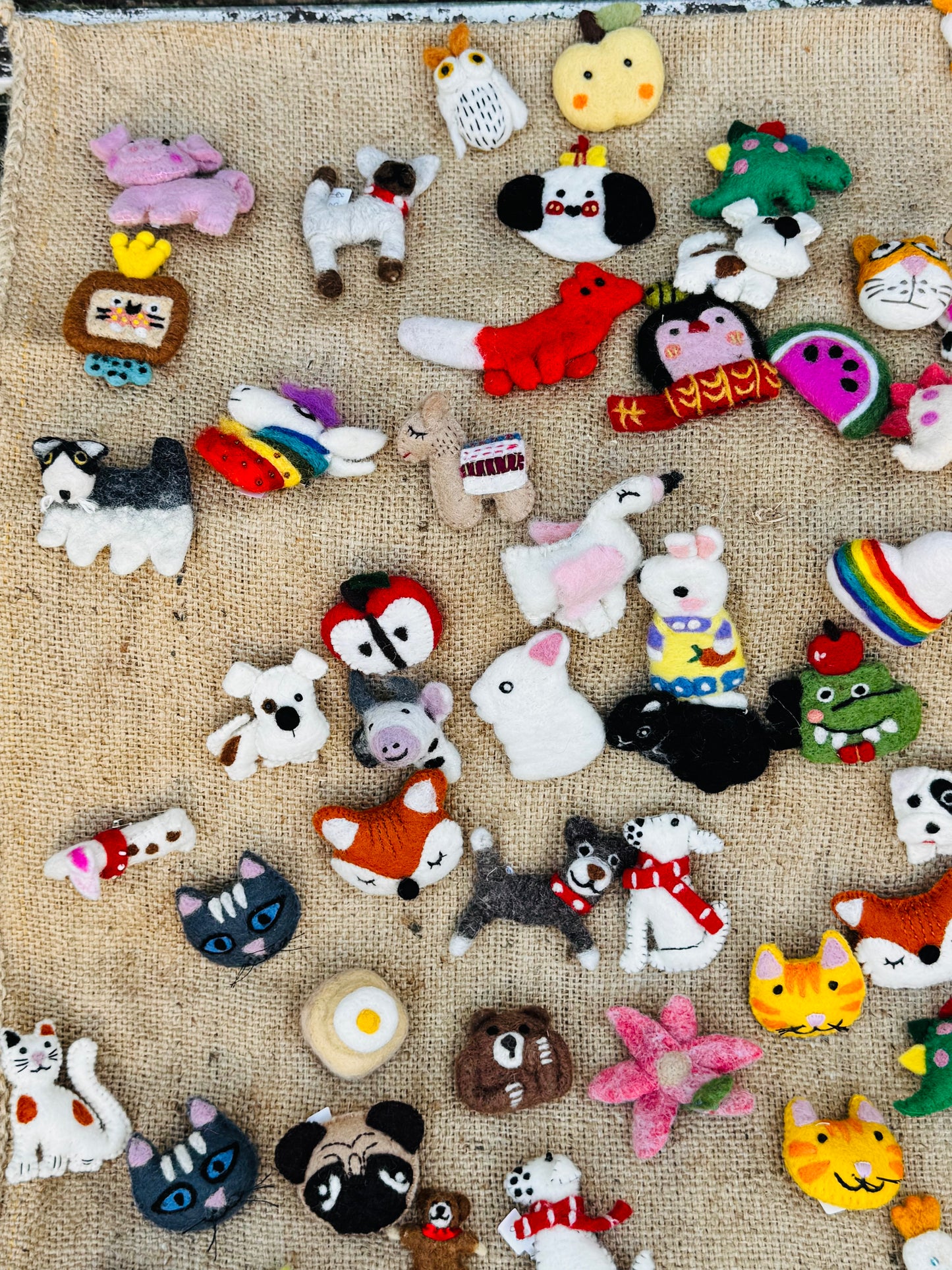 🧷 Handmade Felt Brooch Collection – Assorted Designs