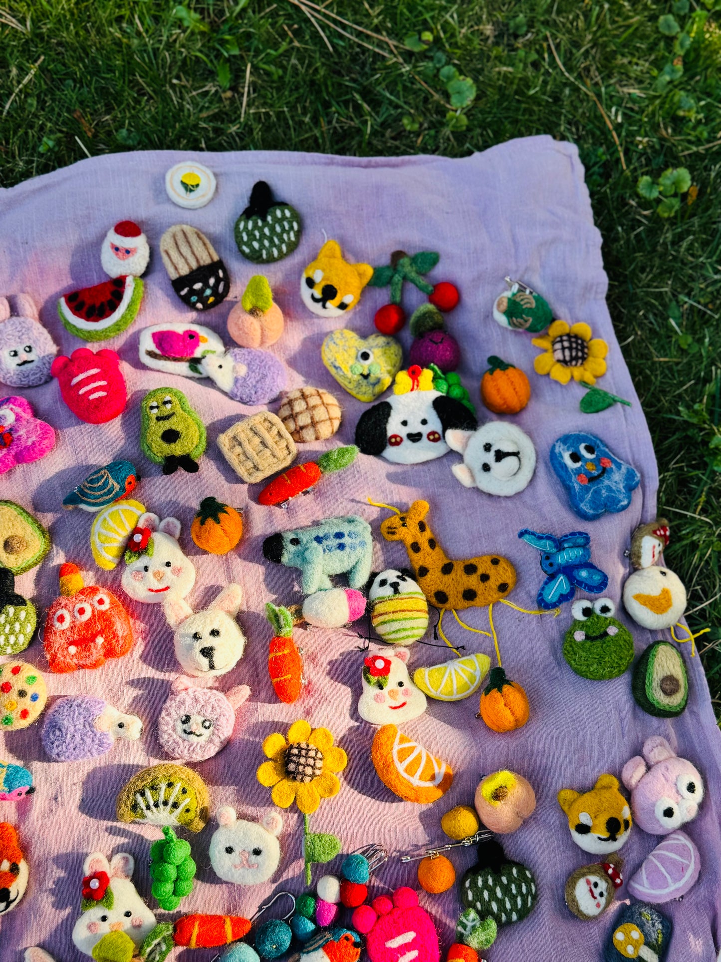 🧷 Handmade Felt Brooch Collection – Assorted Designs