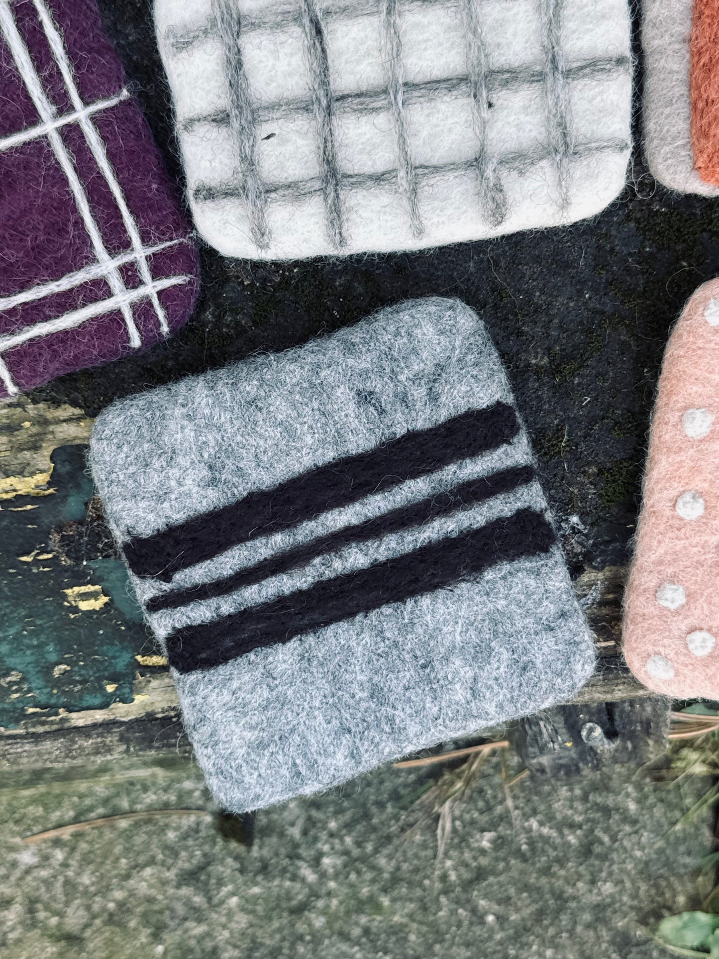 Handmade Felt Coaster – Modern Pattern Series 🧡🖤🤍