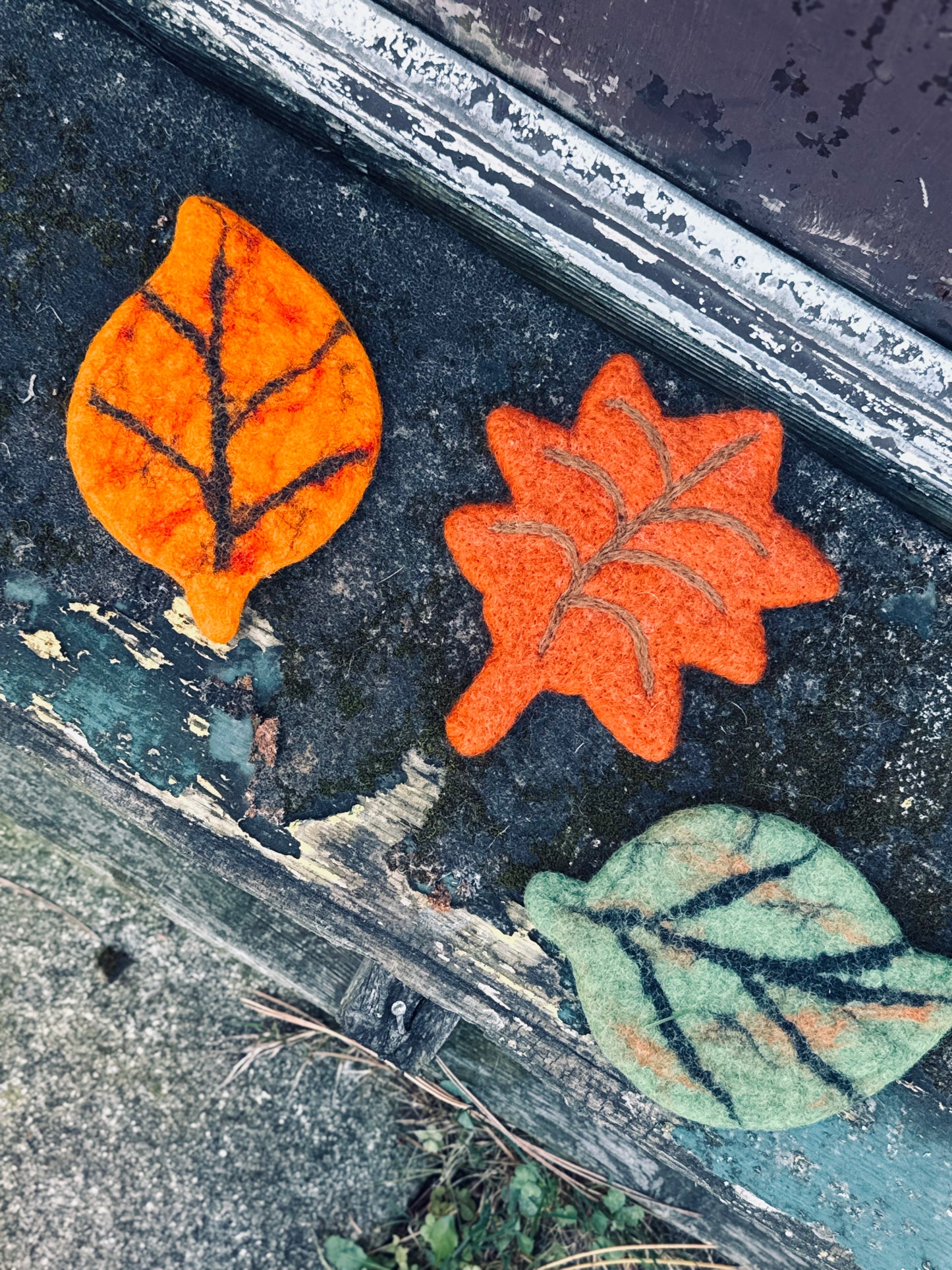Handmade Felt Leaf Coaster – Autumn Collection 🍁🍂