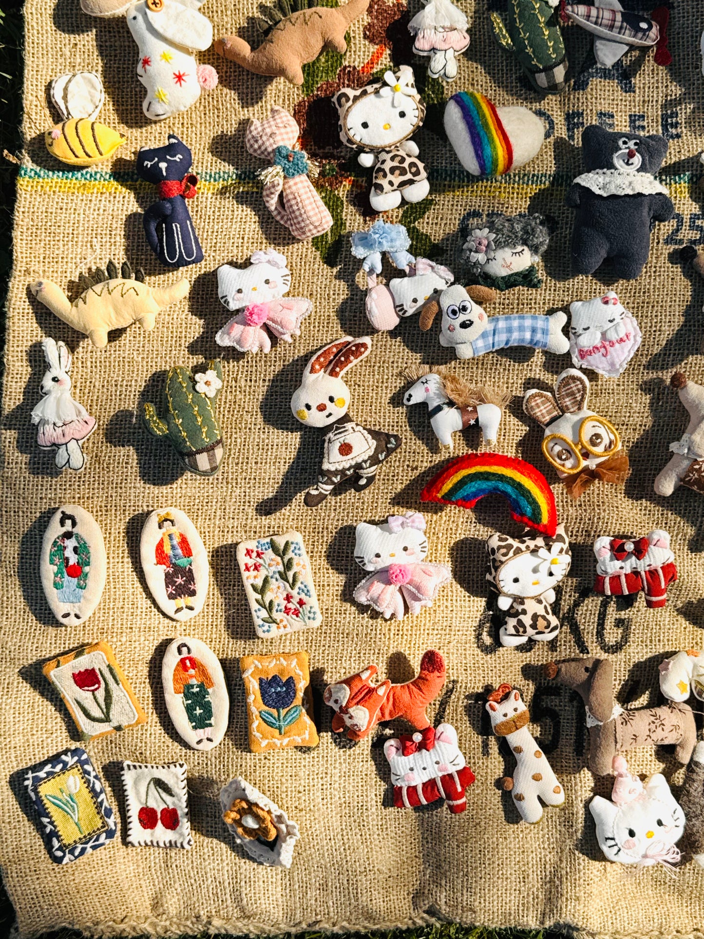 🧷 Handmade Felt Brooch Collection – Assorted Designs