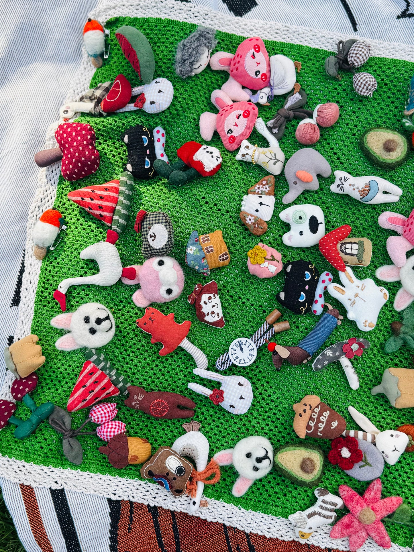 🧷 Handmade Felt Brooch Collection – Assorted Designs