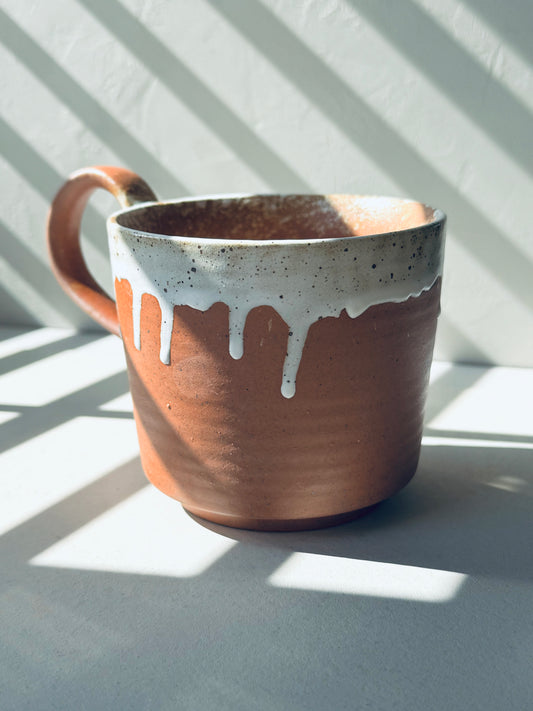 BoHo Bronte Clay Flow Mug – White Drip Edition