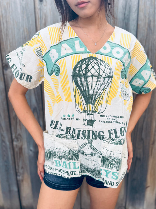 Vintage Balloon Flour Graphic V-Neck Blouse