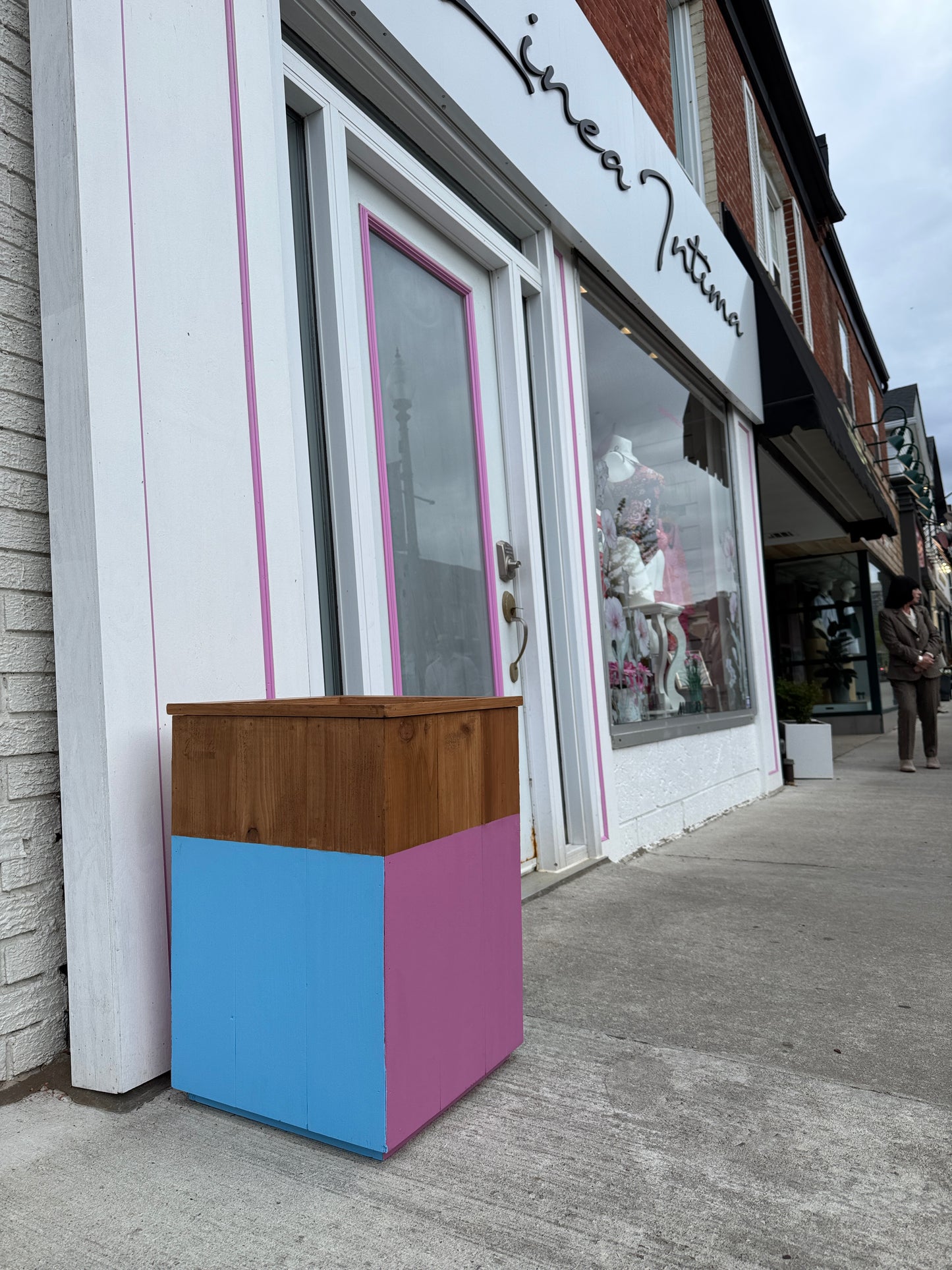 Tokyo Luxe – Handcrafted Cedar Planters (Pair)