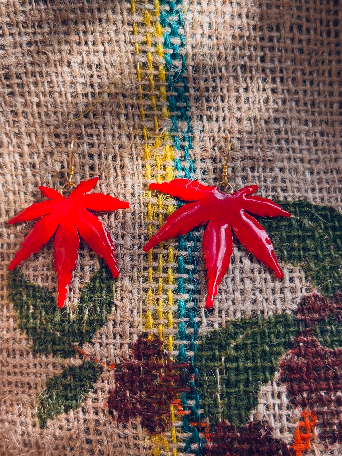 Red Maple Leaf Earrings – Nature’s Flame in Resin