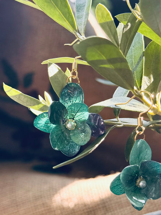 Emerald Bloom Hydrangea Earrings – With Pearl Accents