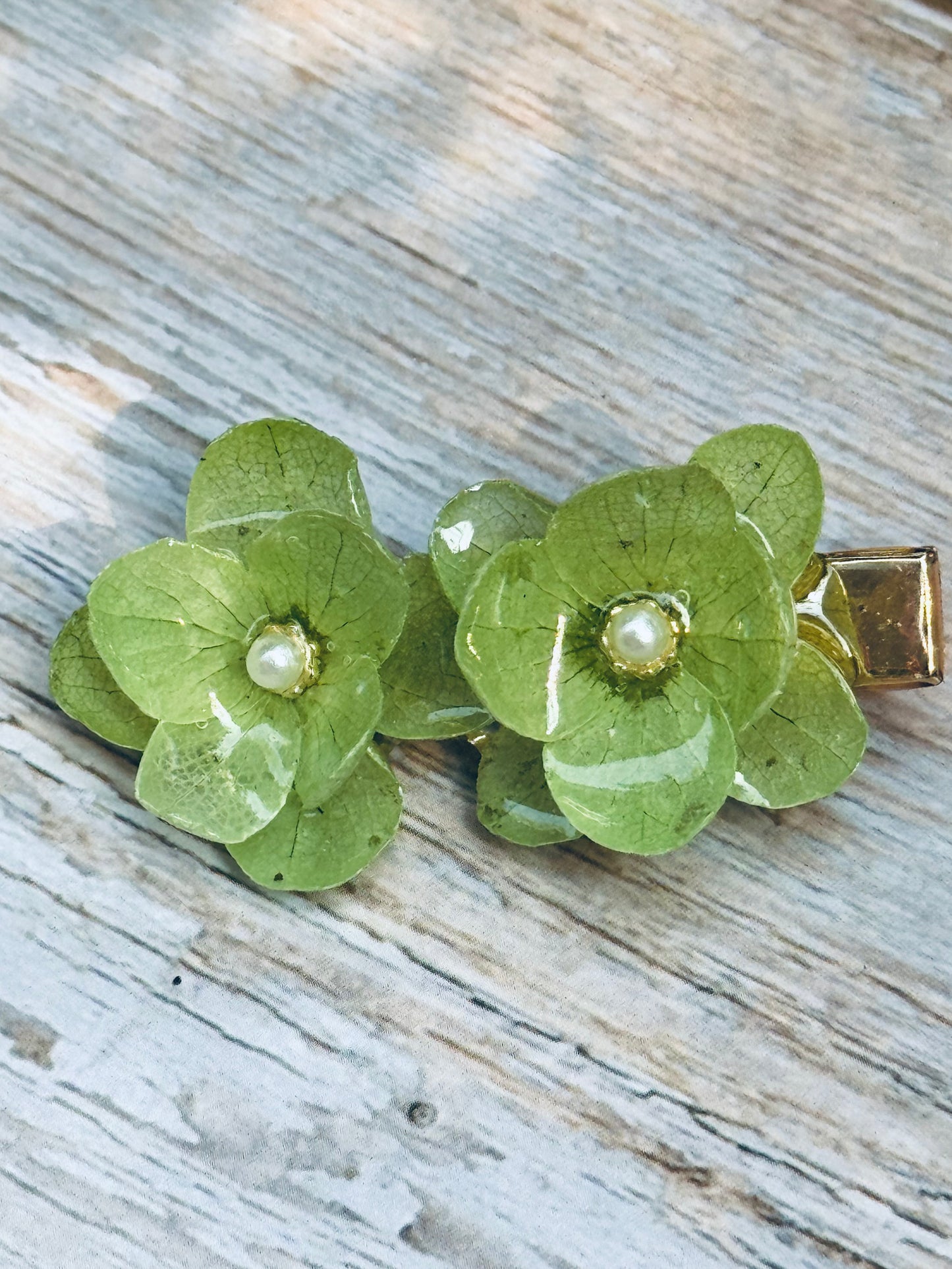 Fresh Bloom Real Hydrangea Hair Clip