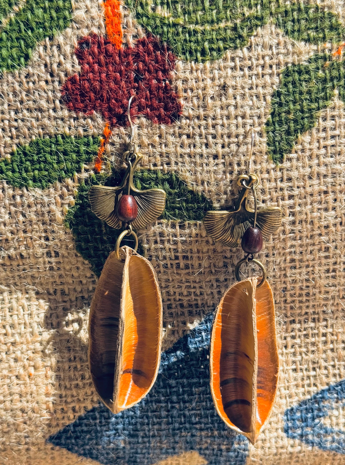 “Sisal Bloom” Drop Earrings – Sisal Fruit & Blood Sandalwood Bead