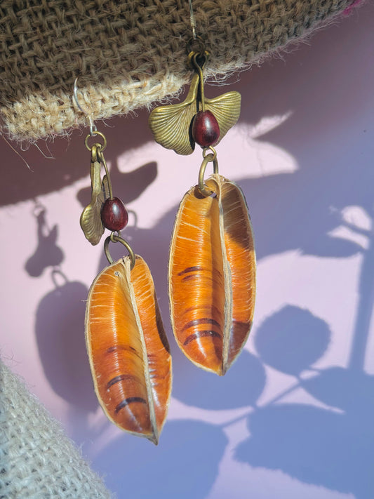 “Sisal Bloom” Drop Earrings – Sisal Fruit & Blood Sandalwood Bead