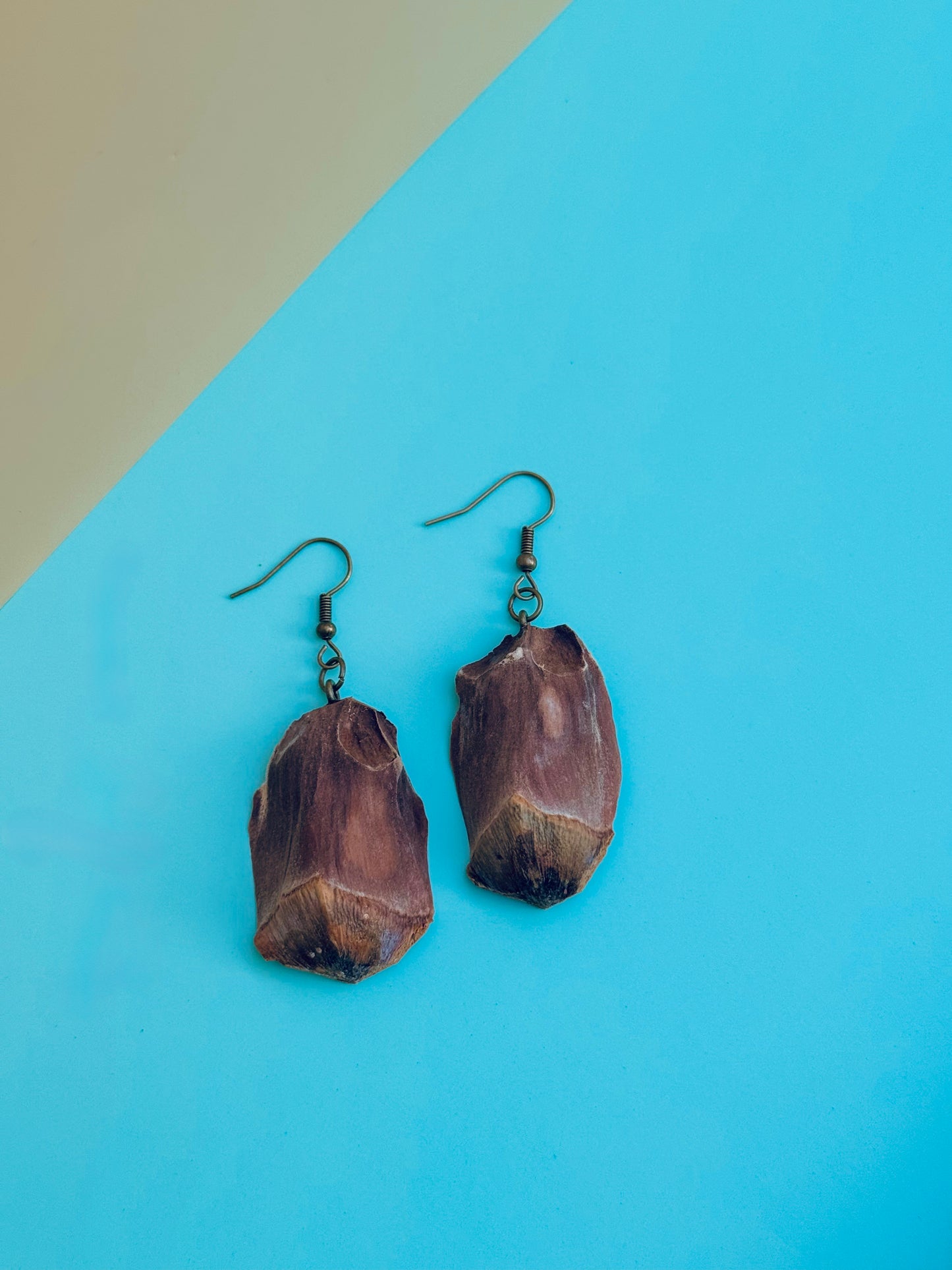 Jute Seed Pod Earrings – Natural Earth Tones