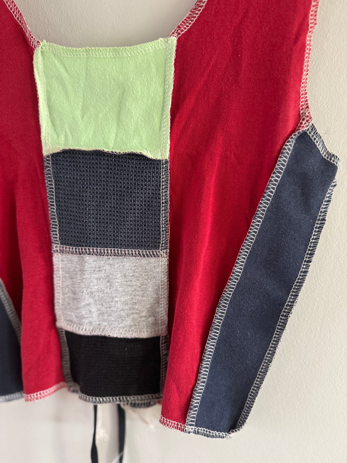 Deconstructed Patchwork Crop Top – Y2K Streetwear Series