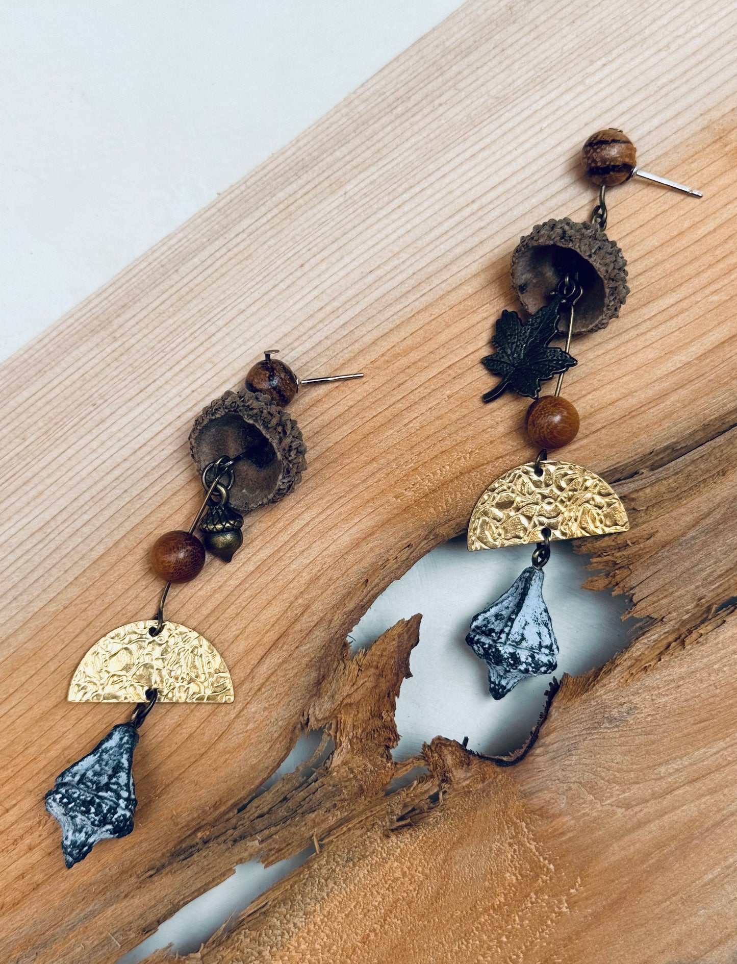 🌿 Woodland Harmony Earrings – Acorn & Eucalyptus
